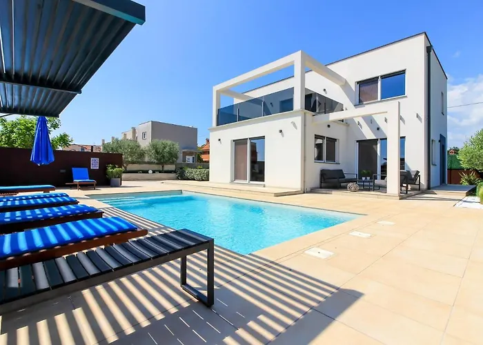 Modern Nerina With Private Pool Near * Pula