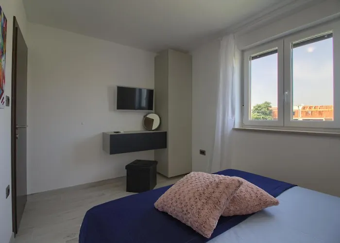 Vila Modern Nerina With Private Pool Near Pula