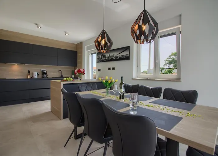 Vila Modern Nerina With Private Pool Near *