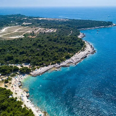 Villa Modern Nerina With Private Pool Near Pula