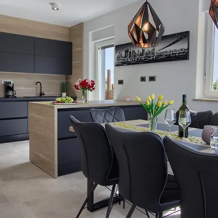 Modern Nerina With Private Pool Near ヴィラ *